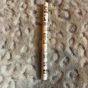 Winky Lux eyebrow pencil